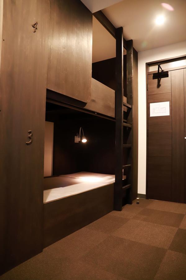 Hostel Taichi House Ōsaka Extérieur photo