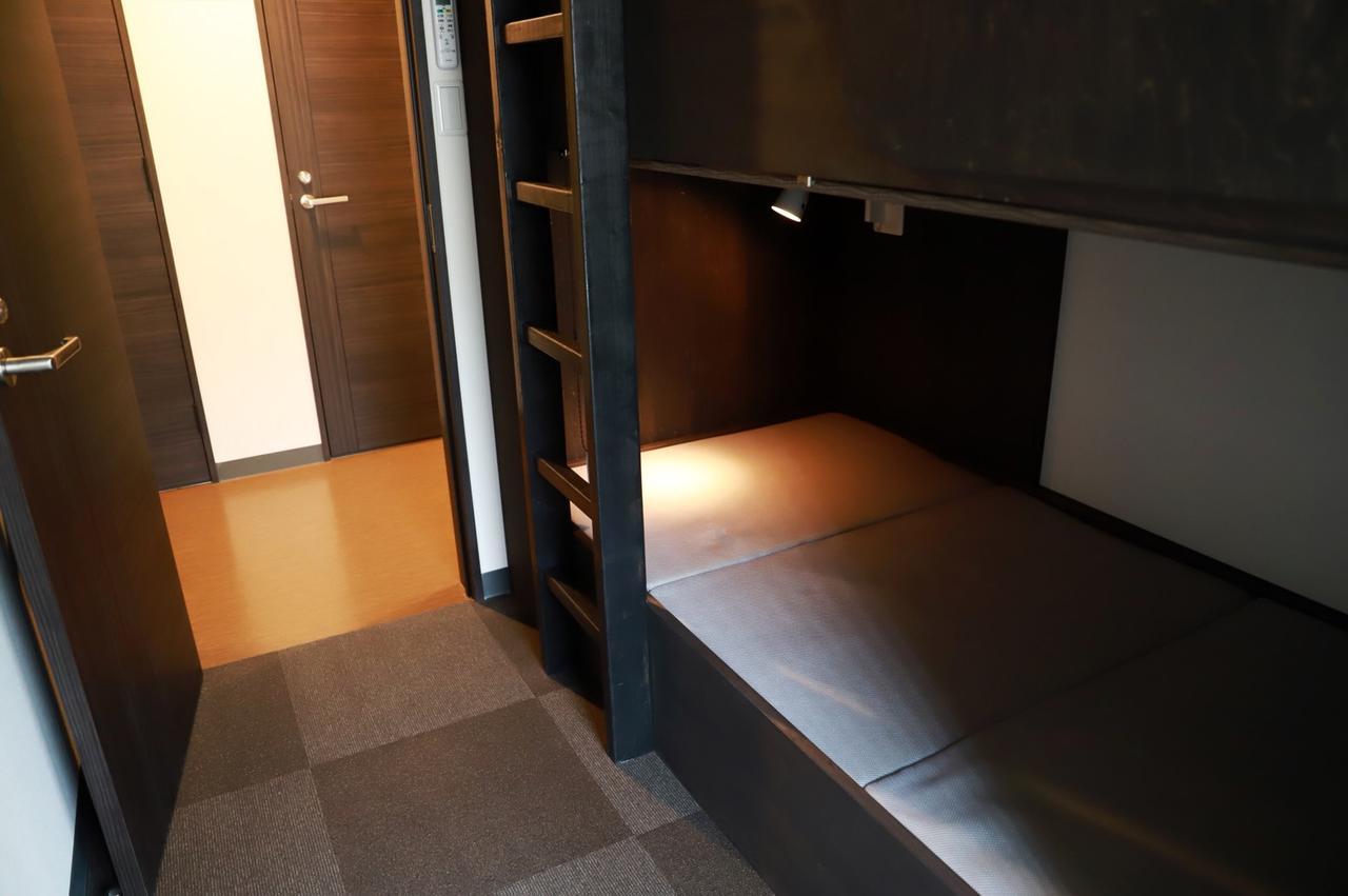 Hostel Taichi House Ōsaka Extérieur photo