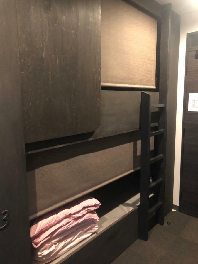 Hostel Taichi House Ōsaka Extérieur photo