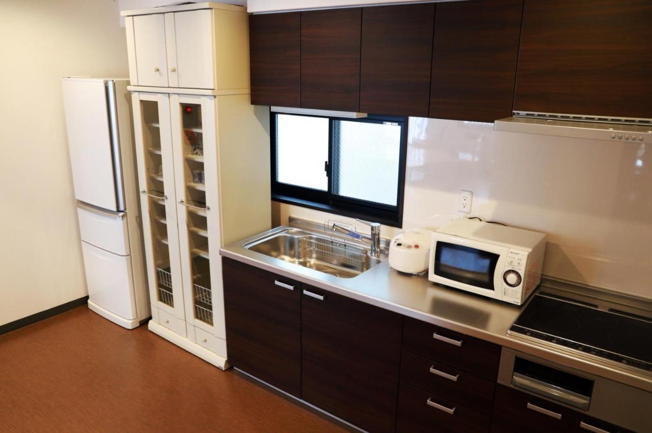 Hostel Taichi House Ōsaka Extérieur photo